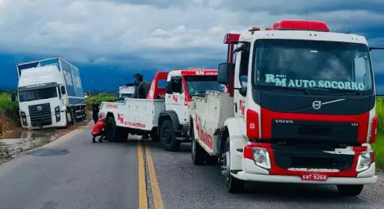 remoção-de-caminhões02